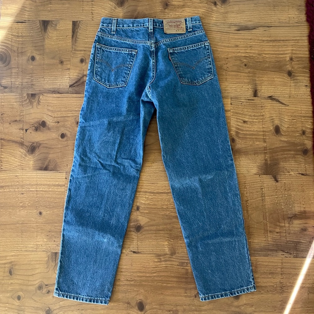 vintage levis relaxed straight leg